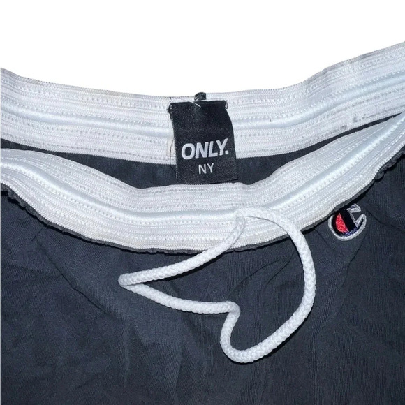 Men's Black Athletic Shorts champion rare designer - Picture 2 of 5